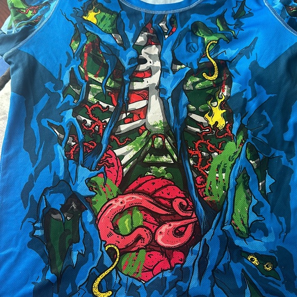 Authentic INKnBURN Women's Zombie Short Sleeve Tech Shirt Sz 2XL! - Picture 2 of 5